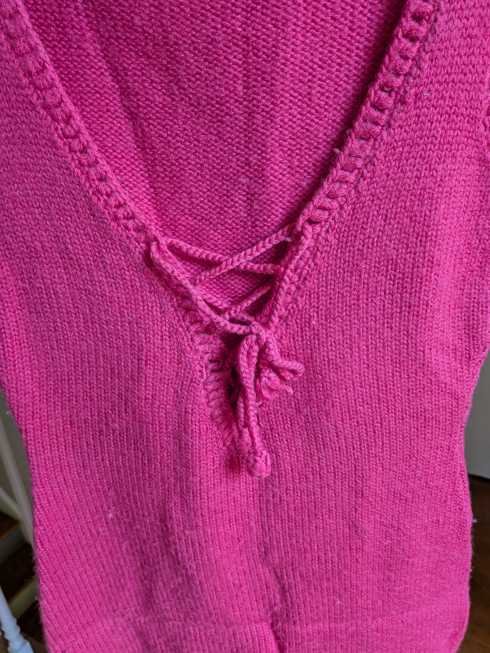 70s Hand-Knit Custom Sleeveless Pink Knit Dress - Picture 5 of 8